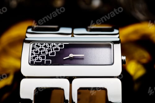 Preview: Watch of bracelet