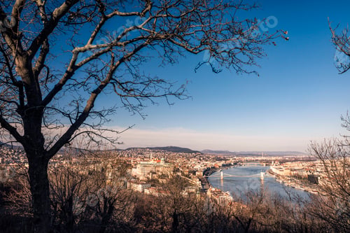 Preview: View of River Danube from Gellert Hill, Budapest, Hungary, Europe