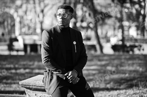 Preview: Amazingly looking african american man