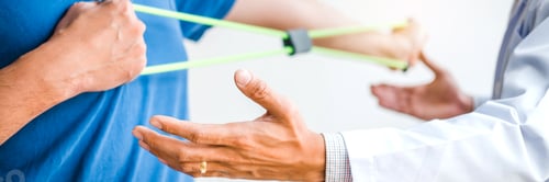 Preview: Physical Doctor consulting with patient About muscule pain