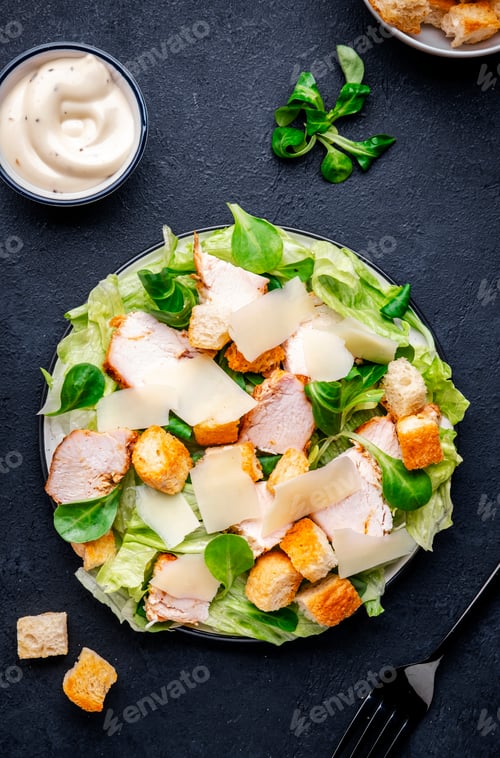 Preview: Caesar Salad with Chicken, Croutons, and Creamy Dressing