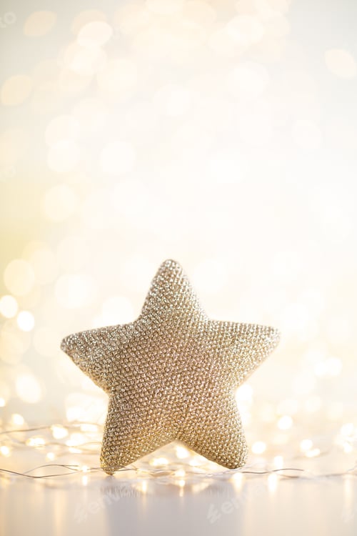 Preview: Christmas bokeh background with decorative star.