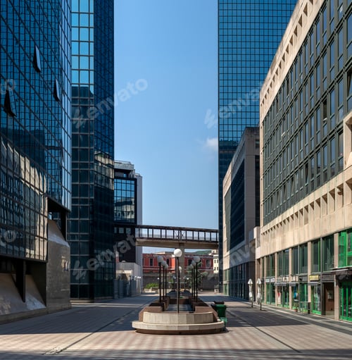 Preview: Naples business center, modern architecture