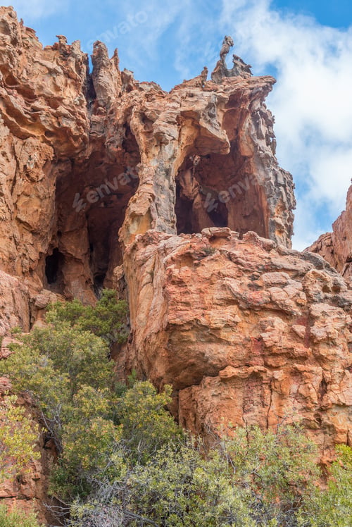 Preview: Cave and a rock arch at the Stadsaal Caves