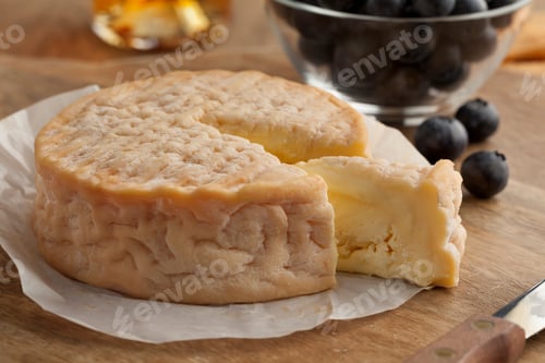Preview: Epoisses cheese close up
