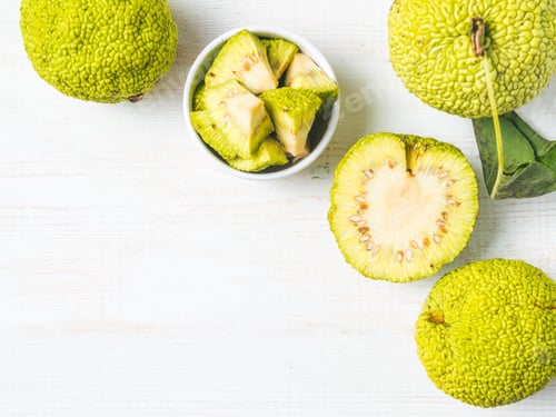 Preview: Green fruit of maclura, osage orange