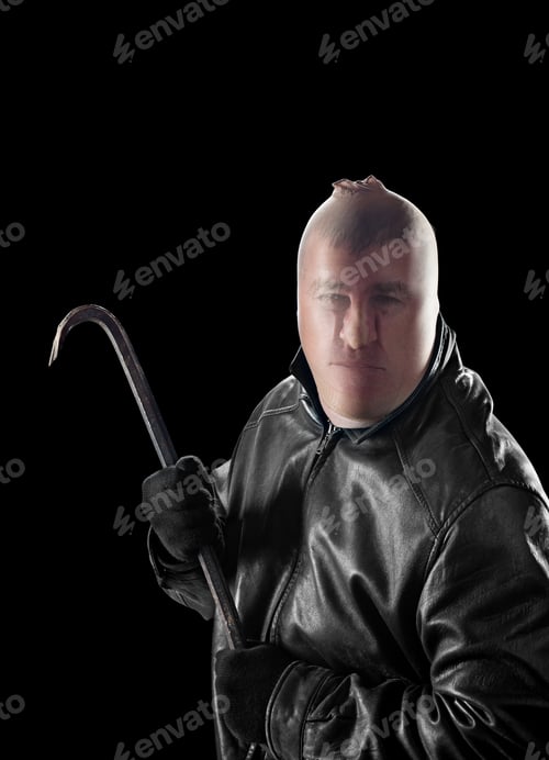 Preview: Criminal with crowbar