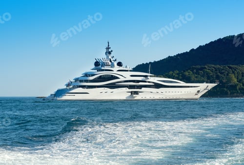 Preview: Huge luxury yacht cruising offshore