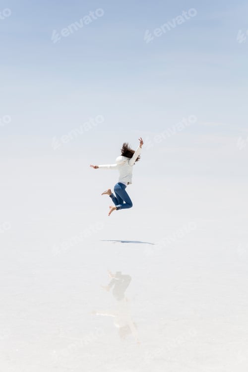 Preview: Salar de uyuni salt flat in Bolivia