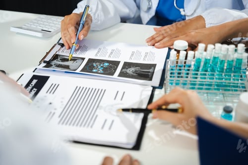 Preview: Diversity, Medical team working