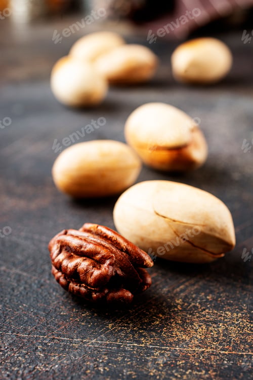 Preview: pecan