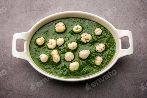 Preview: Palak Makhana Curry sabzi