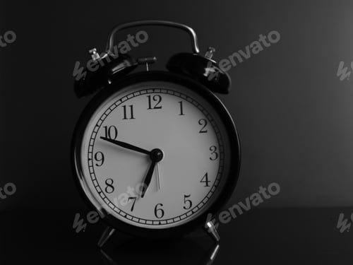 Preview: Time on clock is 6.50 am