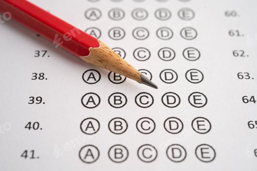 Vista previa: Answer sheets with pencil drawing fill to select choice, education concept.