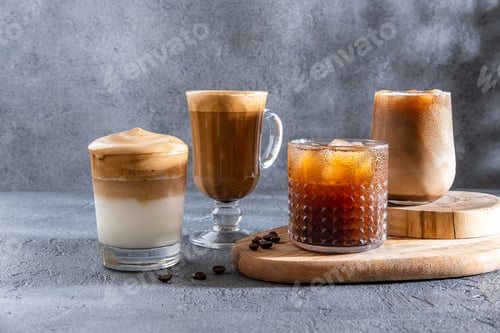 Preview: Espresso Tonic, cold drink with espresso and tonic in glass. Ice coffee