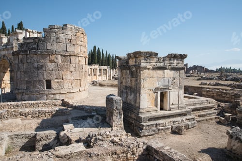 Preview: ruins of majestic ancient architecture in famous hierapolis, turkey