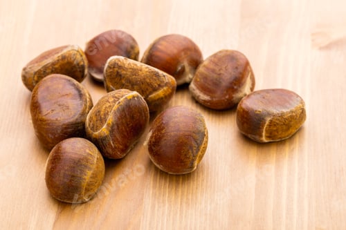 Preview: Chestnut on the table