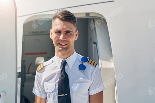 Preview: Attractive young airman looking at the camera