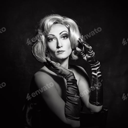 Preview: Elegant Woman. Retro Fashion Vintage Portrait Of Beautiful Women.