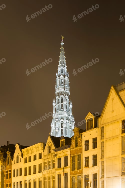 Preview: Town Hall (Hotel de Ville) and Grand Place at night, Brussels, Belgium