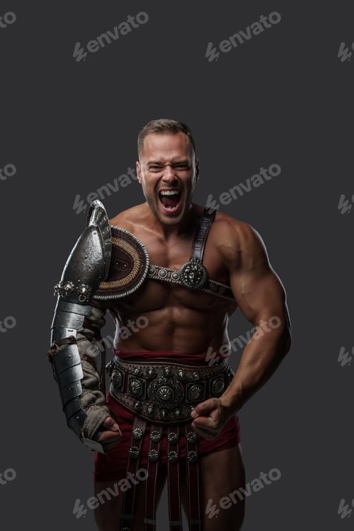 Preview: Violent gladiator with naked torso screaming at camera