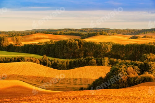 Preview: A beautiful landscape of the hills
