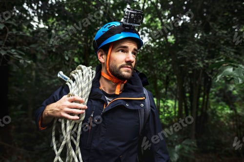 Preview: Man with climbing rope