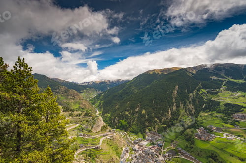 Preview: Panoramic vista over village and mountains in Andorra