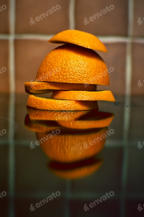 Preview: Closeup of sliced orange