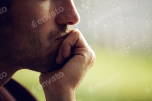 Preview: Hes deep in thought