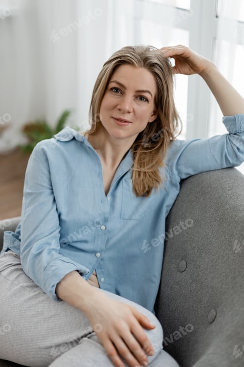 Preview: Portrait of a smiling confident and free young woman, lifestyle, comfort