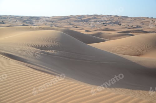 Preview: Landscape of desert sand dunes under the sunlight - perfect for wallpapers
