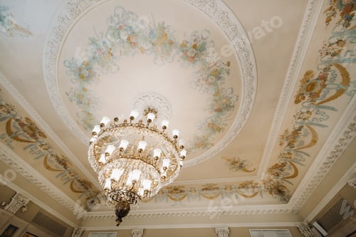 Preview: Antique crystal chandelier chandelier in the palace. Large chandelier in the castle