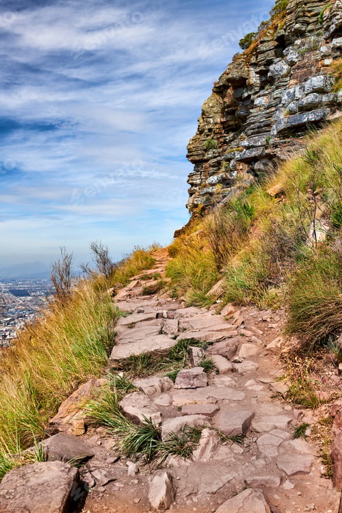 Preview: Mountain trails - Lions Head and Table Mountaion