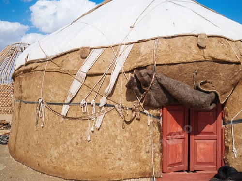 Preview: Traditional yurta houses of nomads