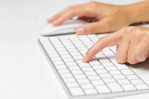 Preview: Woman's hands on a keyboard