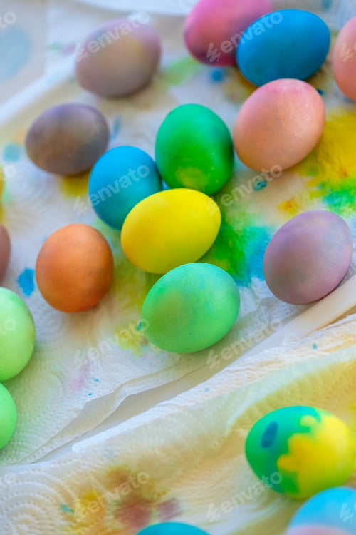 Preview: Colorful Easter Eggs