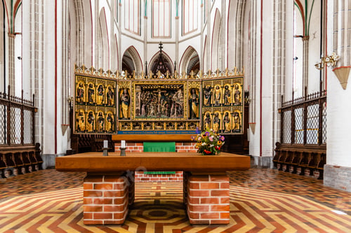 Preview: Interior view of Cathedral of Schwerin, Germany. Altar.