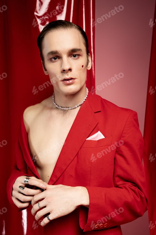 Preview: Celebrating love and courage on Valentine Day with a bold queer style statement