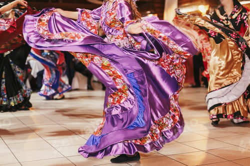 Preview: Beautiful gypsy girls dancing in traditional floral dress