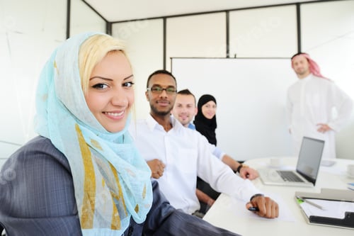 Preview: Group Of Arabic Business People At Work