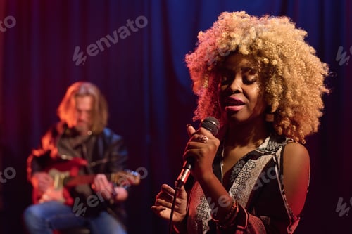 Preview: Black Woman Singing