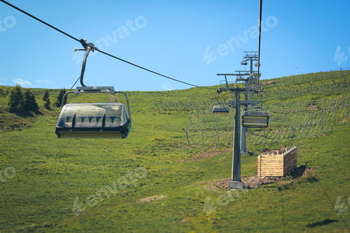 Preview: Funicular in the mountain