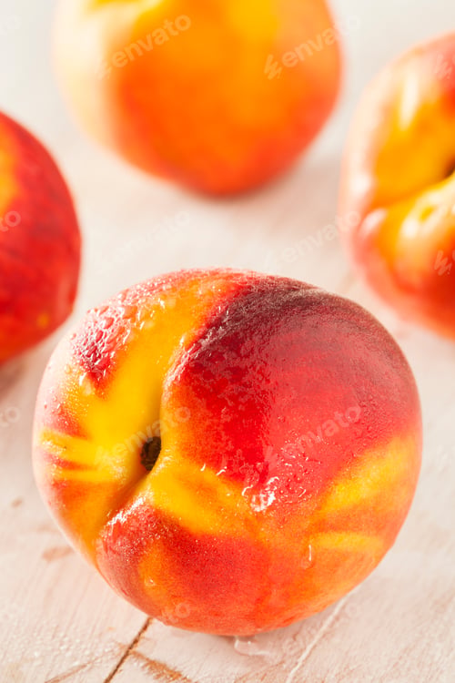 Preview: Organic Ripe Orange Peaches