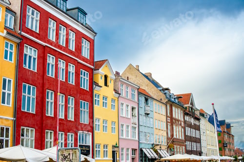 Preview: Row of colorful houses in Copenhague, Denmark.