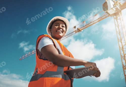 Preview: Powerful women work with powerful tools
