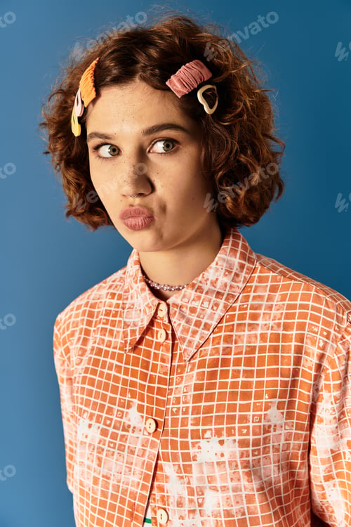 Preview: Vibrant summer style with a playful twist on a cheerful blue background