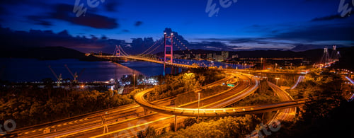 Preview: Panoramic shot of the beautiful Tsing Ma Bridge in Hong Kong