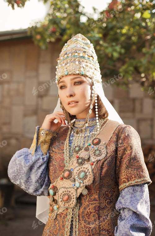 Preview: Global view, woman wearing traditional Tatar costume, ethnic, non-western cultures, ethnic group