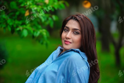 Preview: Portrait of a beautiful woman in nature